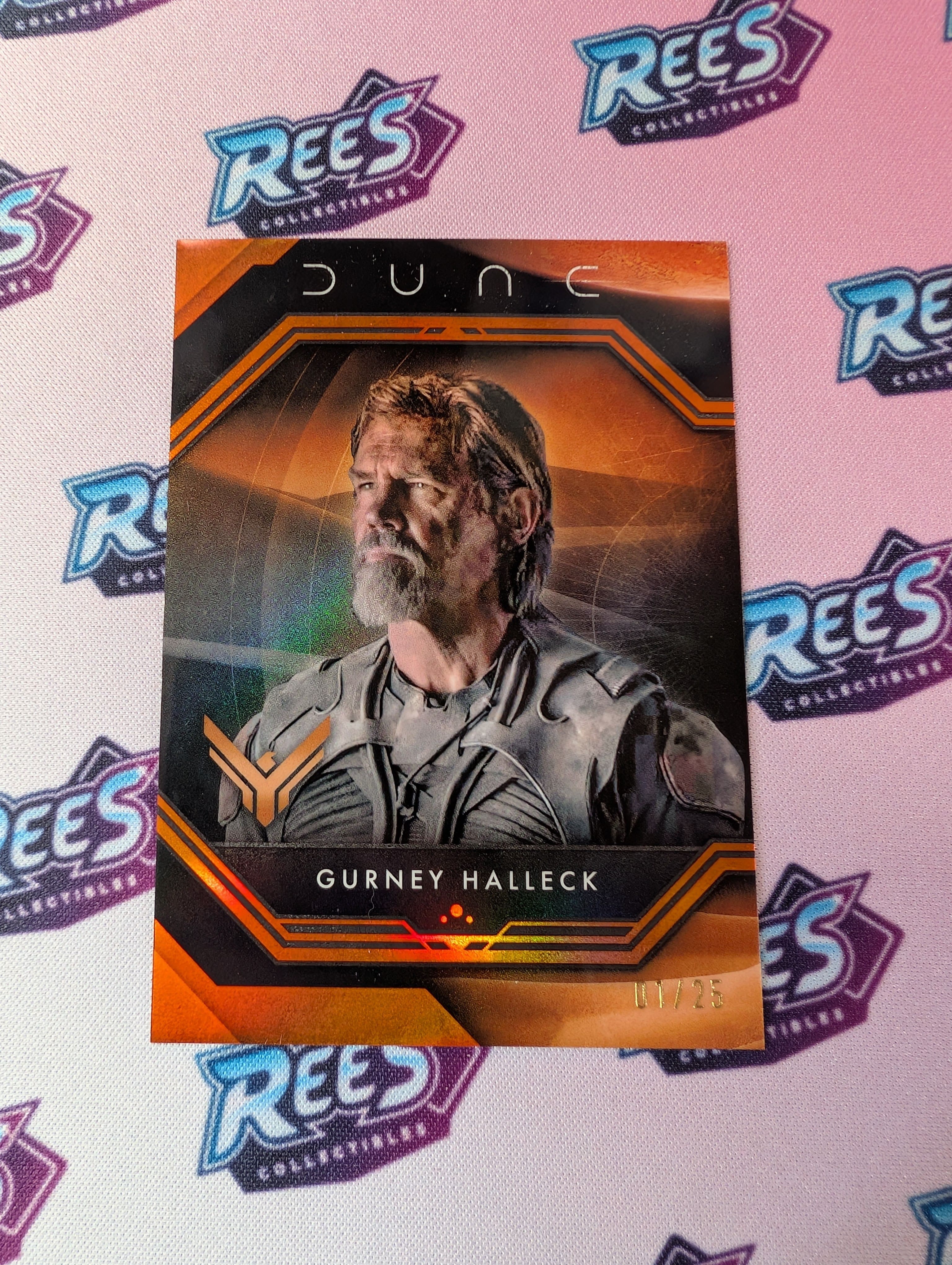Gurney Halleck, AD-7A, #1/25, 2024 Topps Chrome Dune Orange Refractor Adversaries Bookend