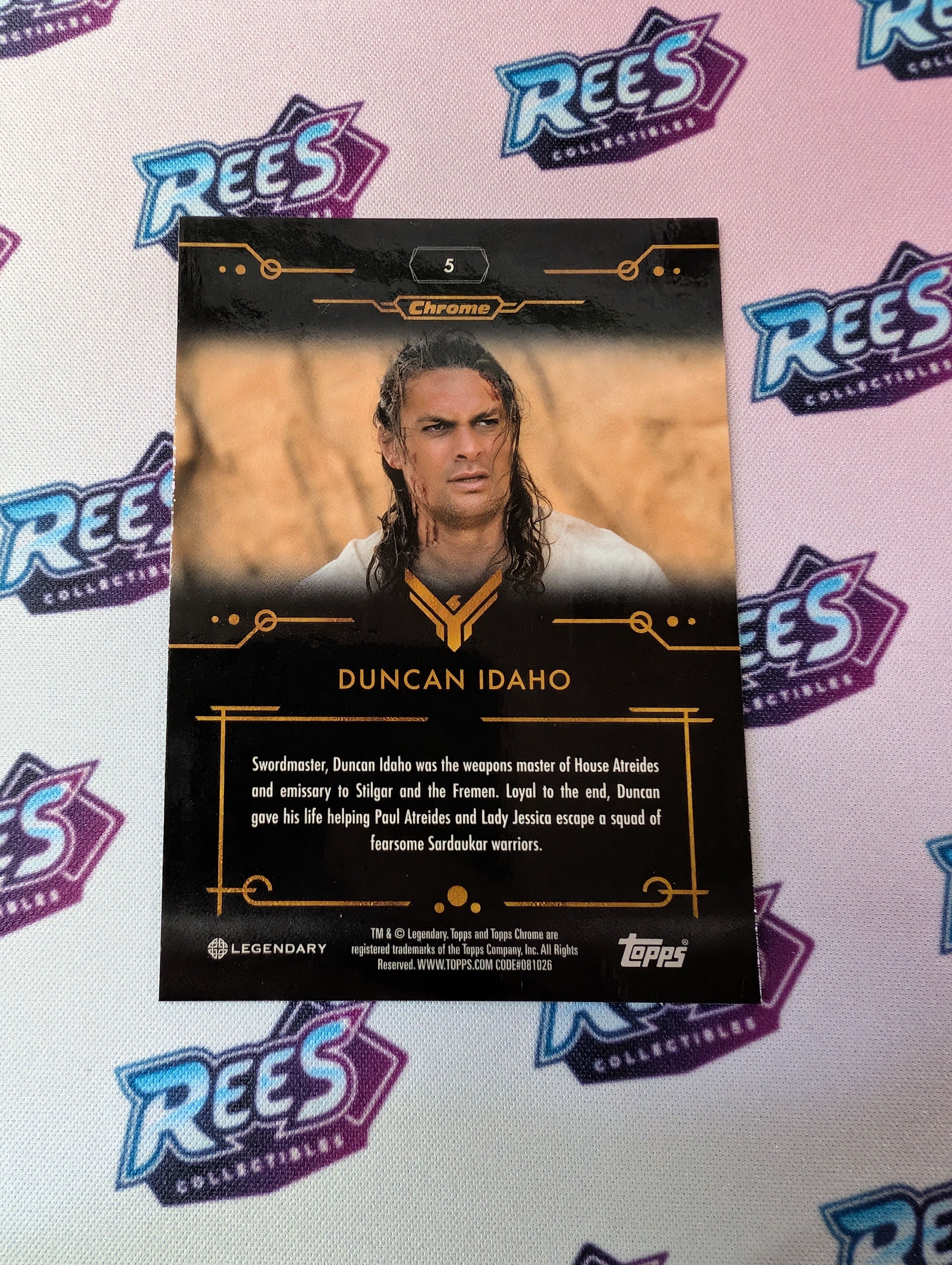 Duncan Idaho, No. 5, #063/299, 2024 Topps Chrome Dune Pink Parallel