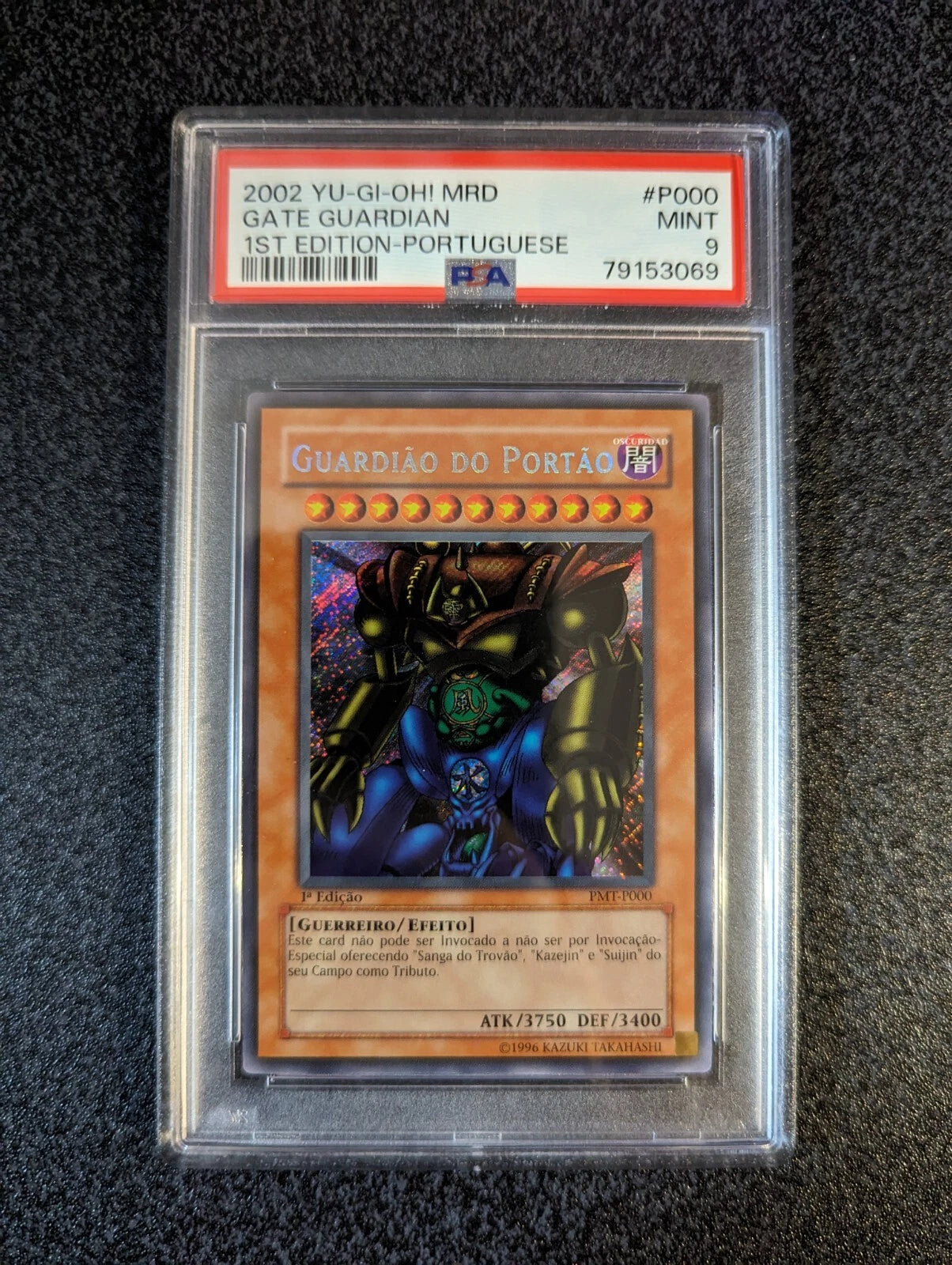 PSA 9 Gate Guardian, PMT-P000, 1st Edition Secret Rare Metal Raiders, Yu-Gi-Oh! TCG Portuguese