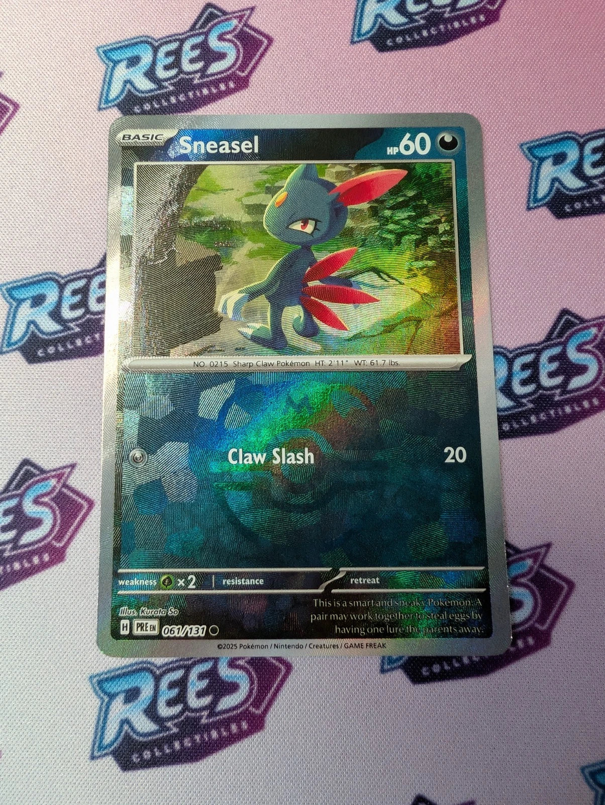 Sneasel, 061/131, Poke Ball Reverse Holo Prismatic Evolutions, Pokemon TCG